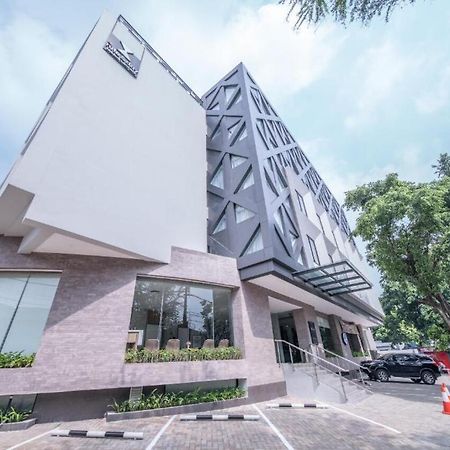 All Nite&Day Kebon Jeruk Jakarta Exterior foto