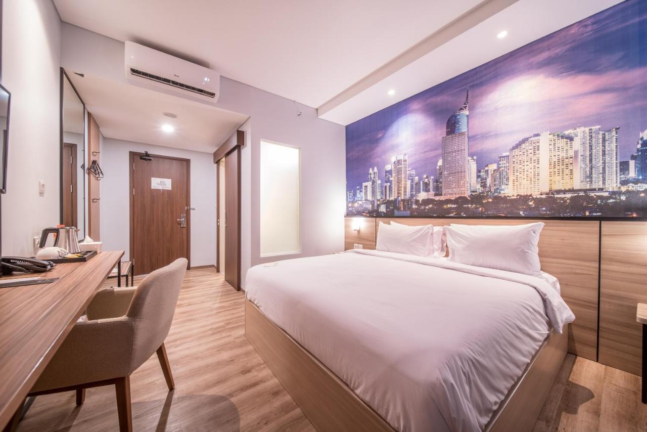 All Nite&Day Kebon Jeruk Jakarta Exterior foto